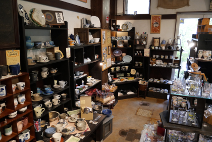 南蛮屋本店_内部の商品陳列