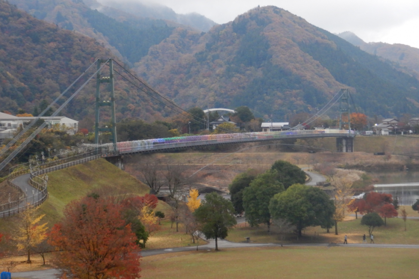 水の郷・大吊り橋