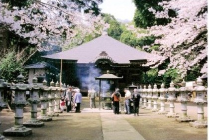 Iiyama Kannon (Kannon at Chokokuji Temple)