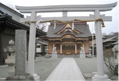 Tana Hachimangu Shrine