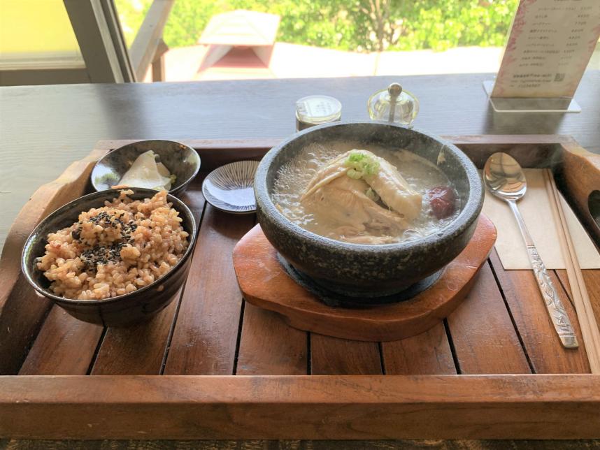 参鶏湯セットの画像