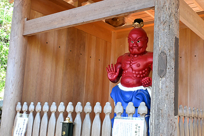 長谷寺の仁王像1