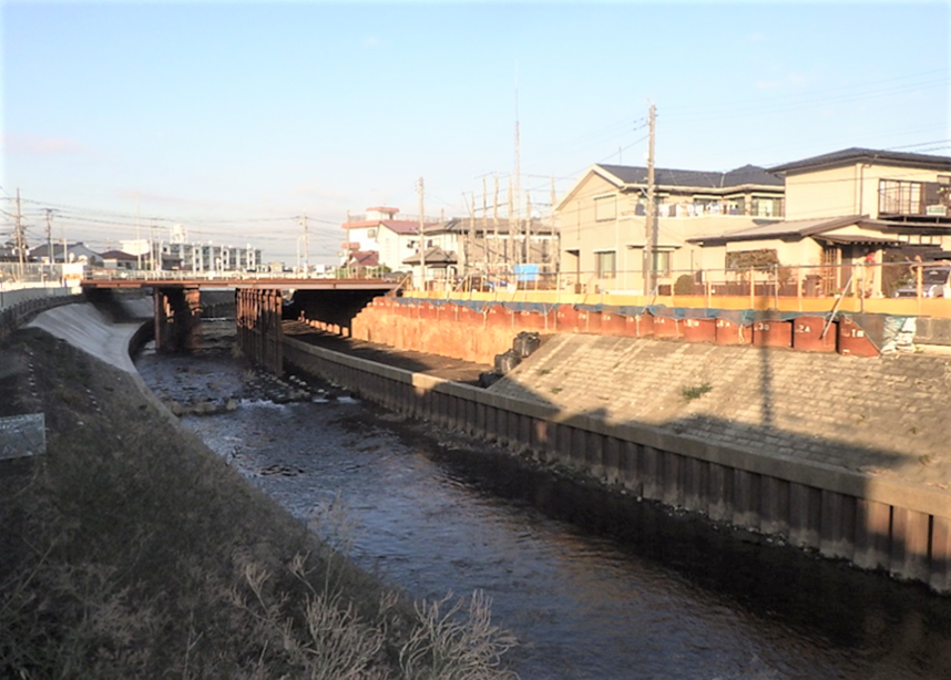 二級河川境川（横浜市瀬谷区橋戸三丁目・大和市深見）河川改修工事（護岸工）