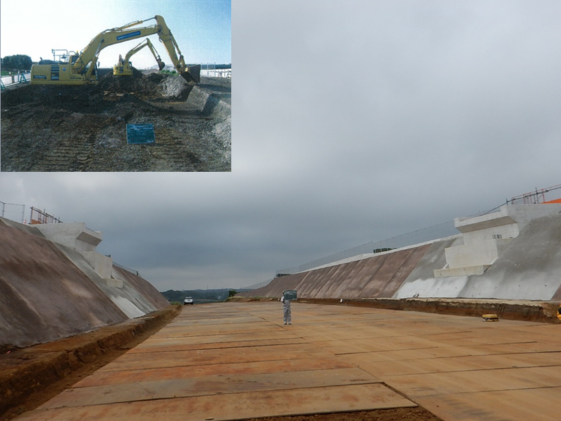 三浦縦貫道路Ⅱ期（3号跨道橋下部工）道路改良工事