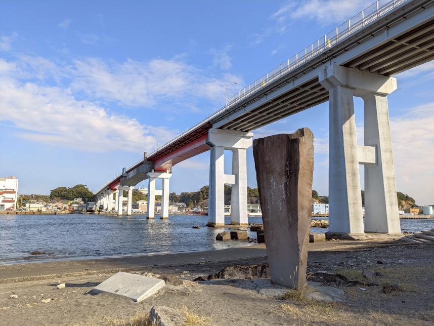 白秋詩碑と城ケ島大橋