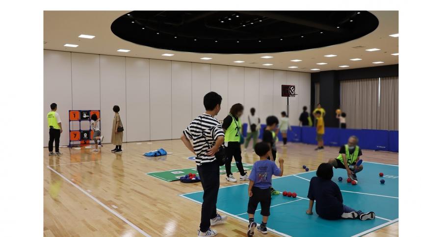 サポーターが活動している写真