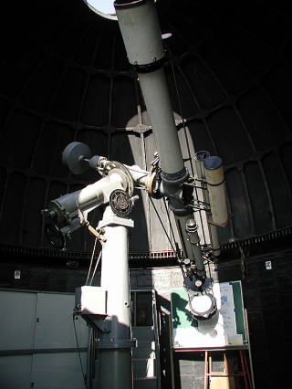 太陽スケッチ観測に使用した20cm屈折赤道儀