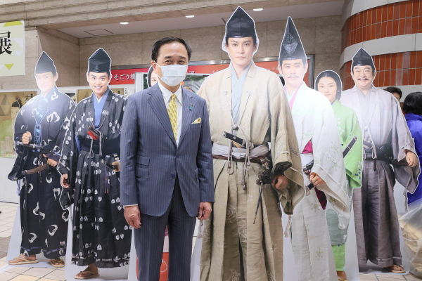 知事写真2
