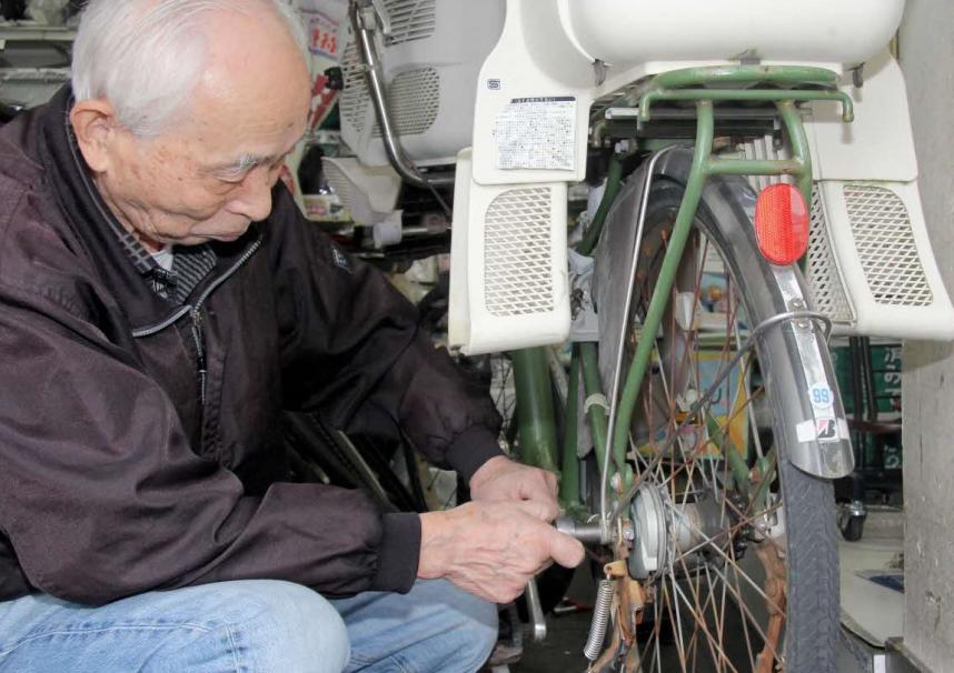 熟練技術者が行う自転車メンテナンスセット