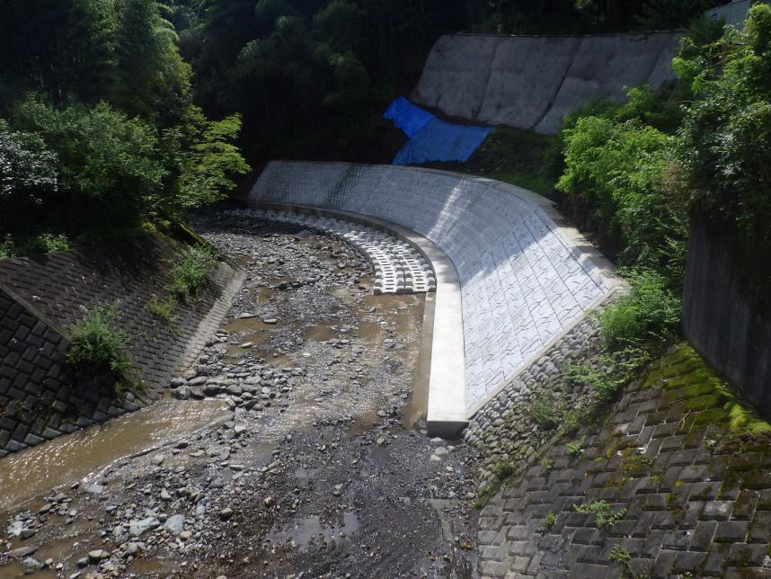 一級河川串川（相模原市緑区根小屋ほか３箇所）災害復旧工事