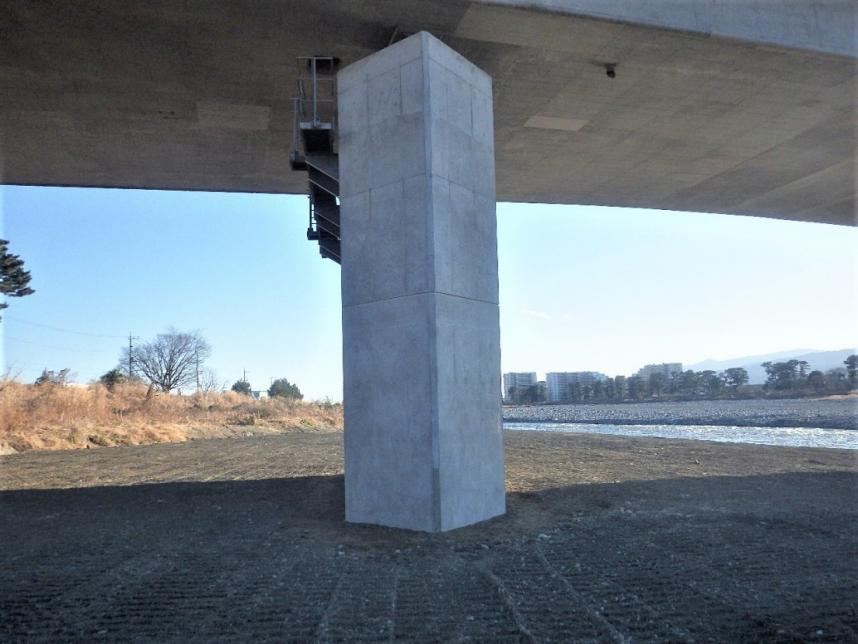 県道78号(足柄大橋Ｐ４橋脚)耐震補強工事