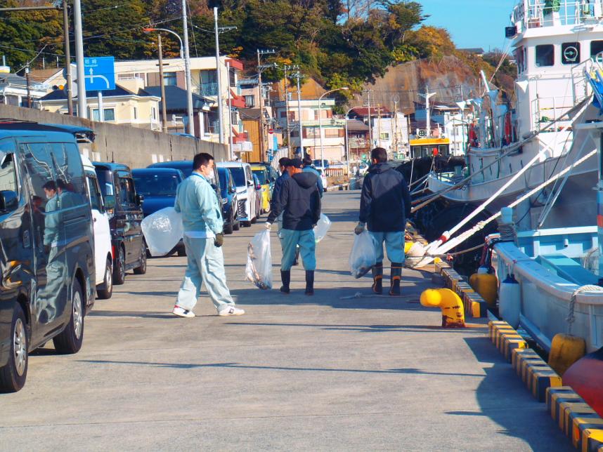 日ノ出2号けい船岸壁