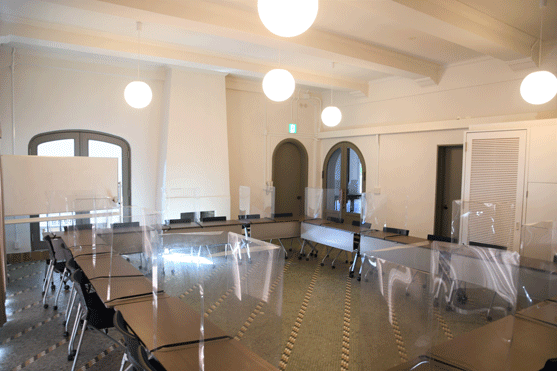 ミーティングルーム2