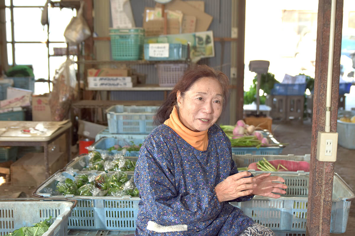 話している様子の安田さん