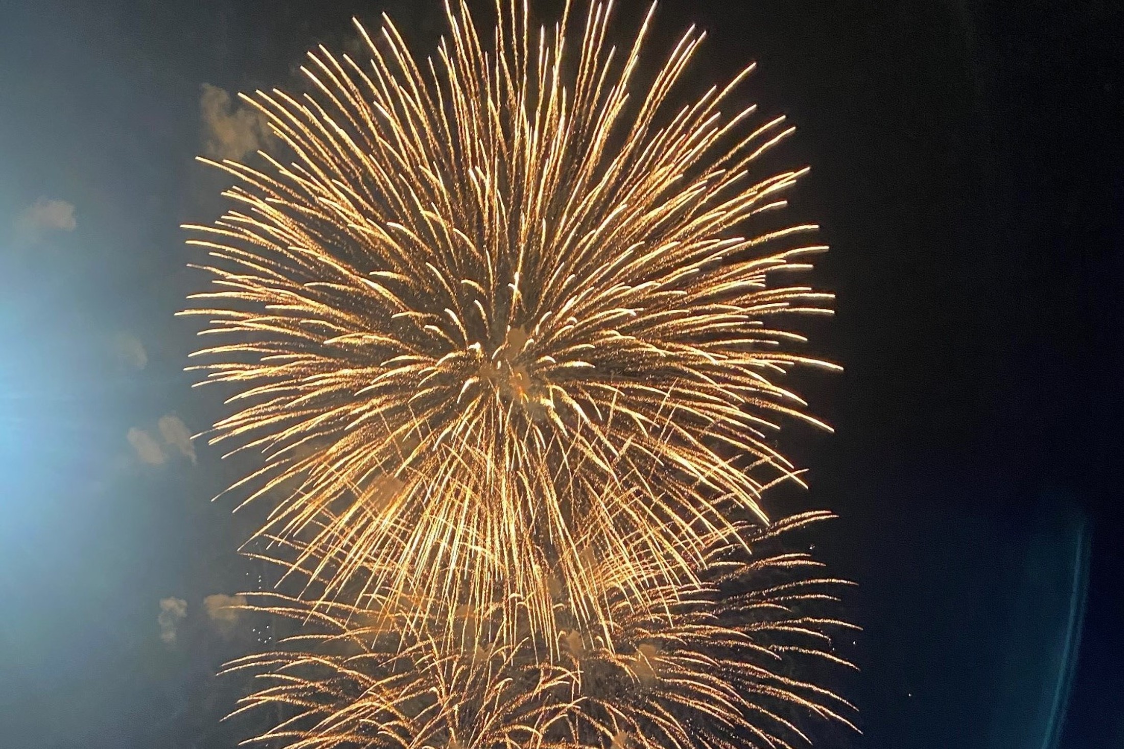WEEKLY Fireworks in Oiso