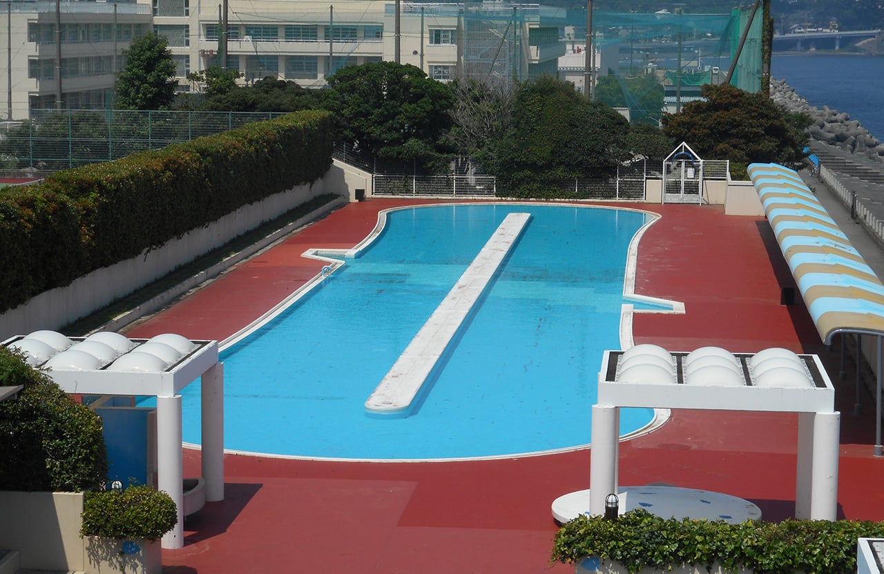 Yugawara Seaside Park Pool