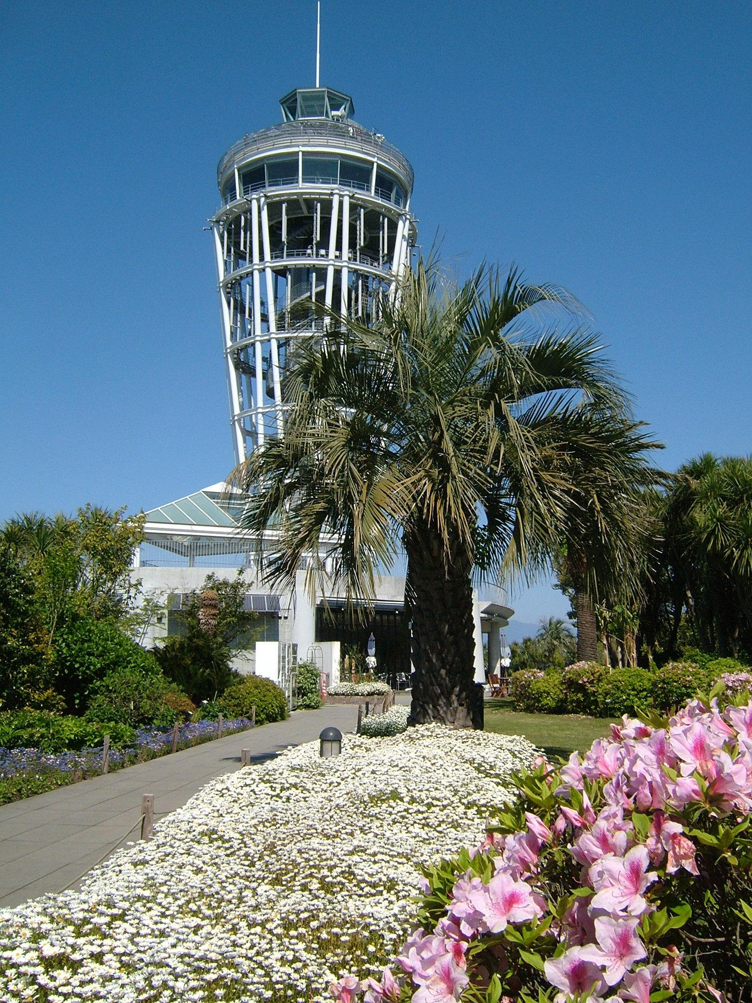 Enoshima Samuel Cocking Garden