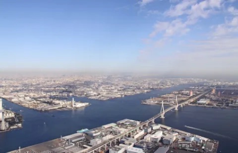 川崎・横浜地域圏を上空から撮影した写真