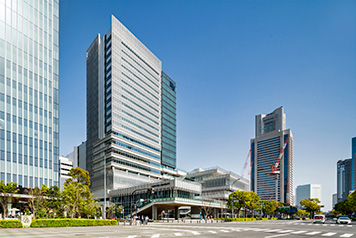 （サムネイル）神奈川大学みなとみらいキャンパス　建物全体