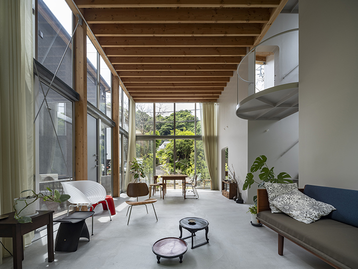 (サムネイル写真)鎌倉の住宅 建物内部