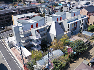(サムネイル写真)日本圧着端子製造横浜寮 RUBAN CLAIR 建物全体