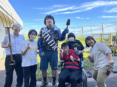 横須賀市立福祉援護センター かがみ田苑