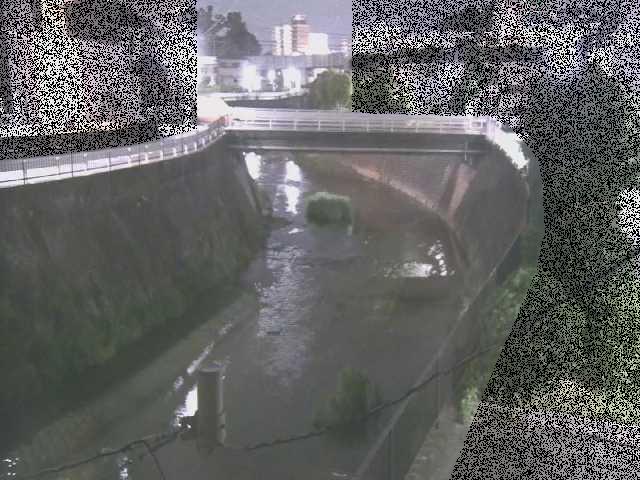 鶴見川 岡上橋付近のカメラ画像