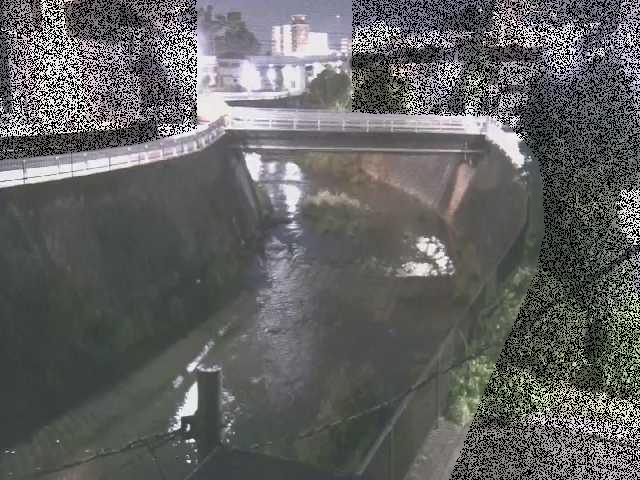 岡上橋付近のカメラ画像
