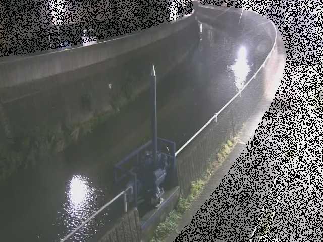 西ヶ崎橋付近のカメラ画像