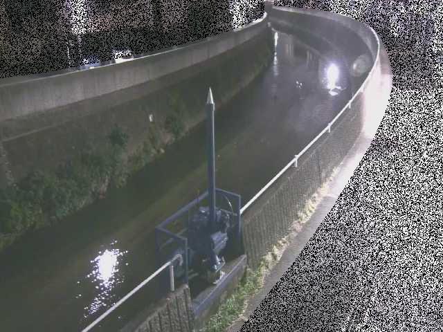 西ヶ崎橋付近のカメラ画像