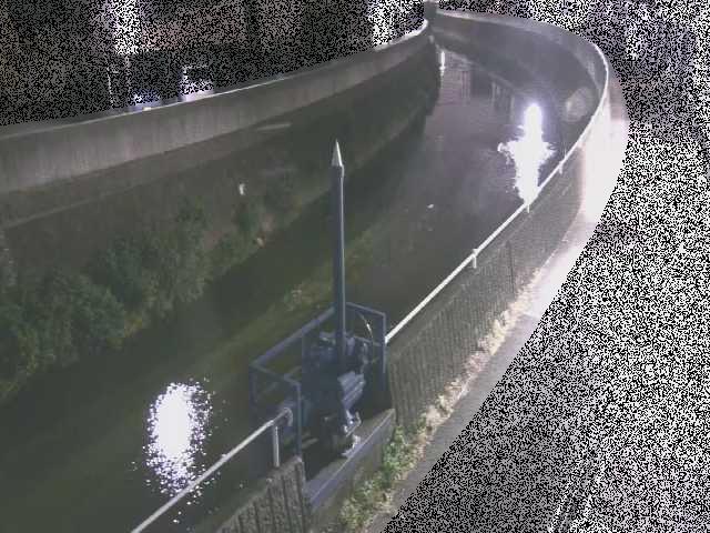 西ヶ崎橋付近のカメラ画像