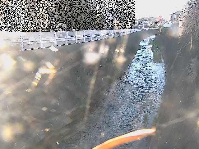 新三輪橋付近のカメラ画像