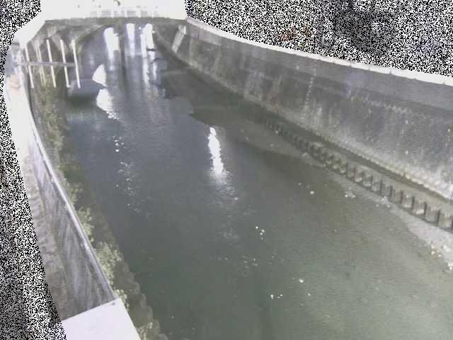 平作川 根岸歩道橋付近のカメラ画像