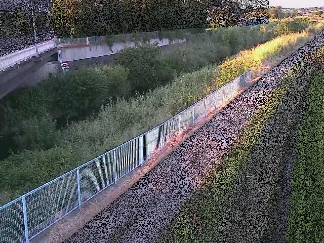 目久尻川 寒川橋付近のカメラ画像