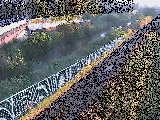寒川橋付近のカメラ画像