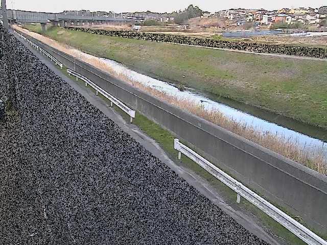 目久尻川 戸中橋付近のカメラ画像