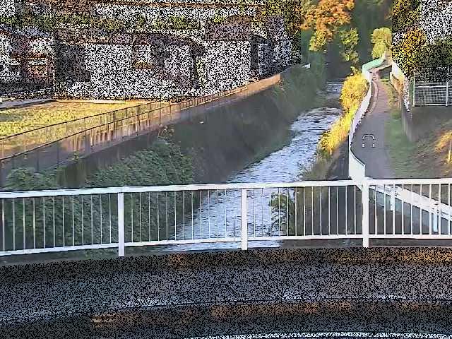 荻野橋付近のカメラ画像
