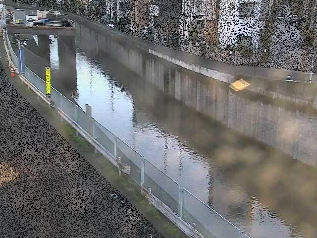 境橋付近のカメラ画像