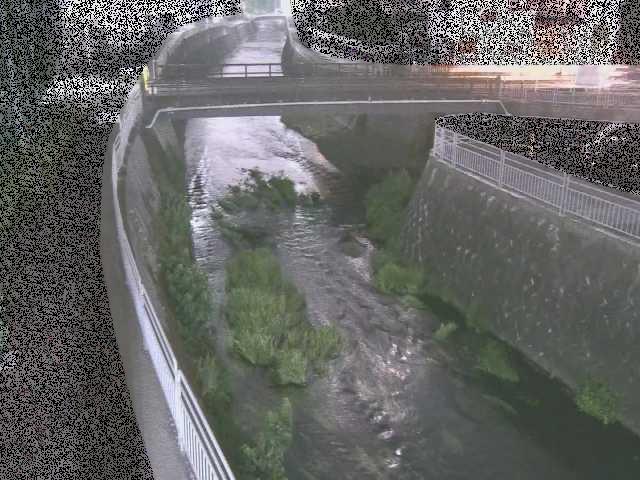 松山橋付近のカメラ画像
