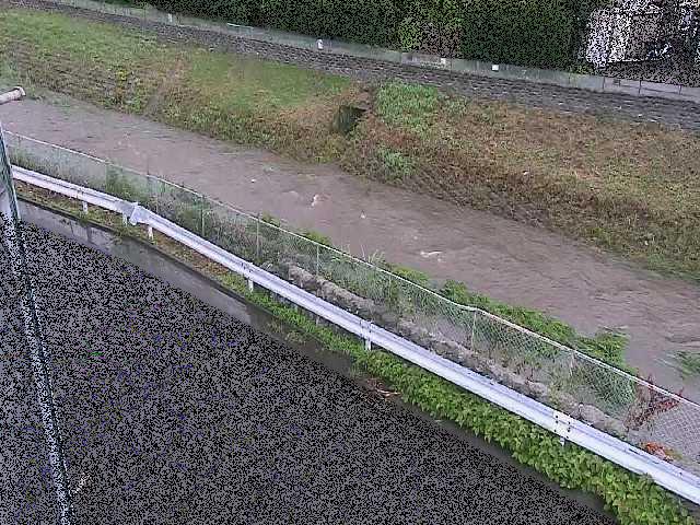 高橋付近のカメラ画像