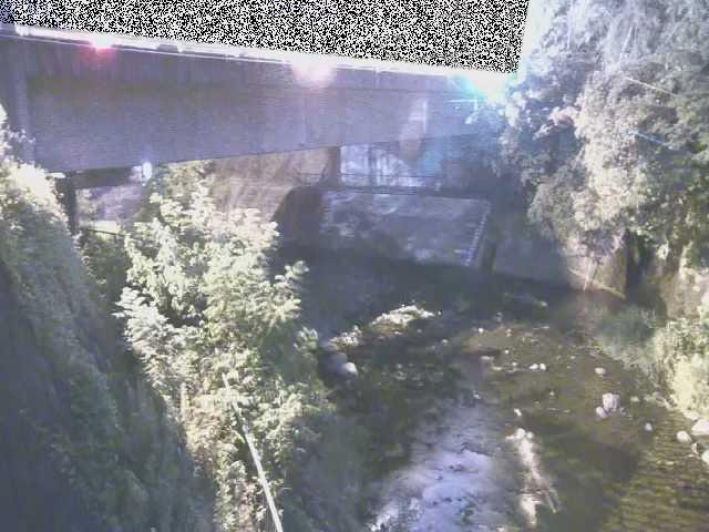 串川 串川橋付近のカメラ画像
