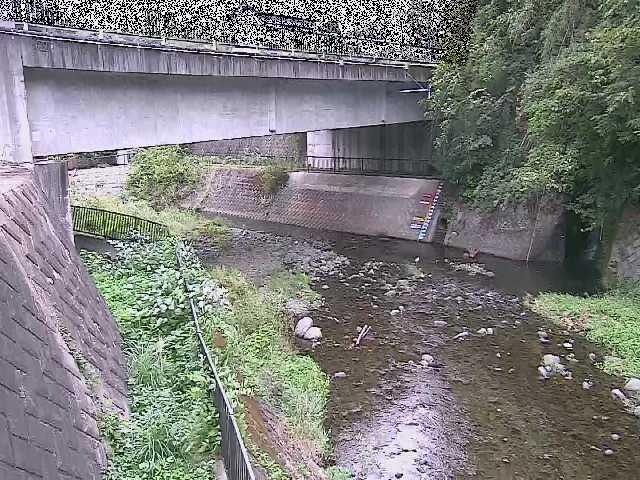 串川 串川橋付近のカメラ画像
