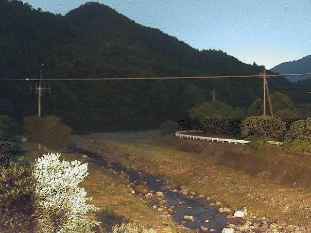 虫沢川 谷戸口橋付近のカメラ画像
