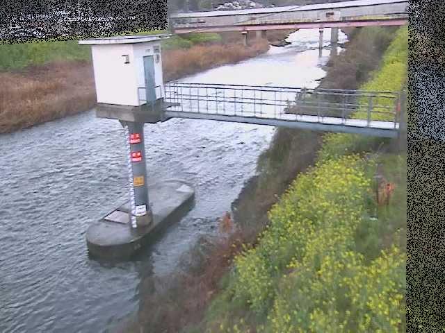 狩川 狩川水位観測所付近のカメラ画像